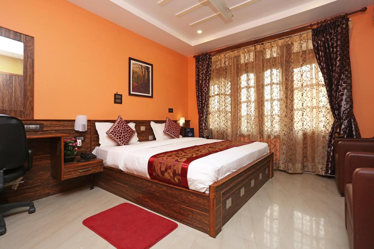 Super Hotel O Cherry City Cottage Dispur Esterno foto