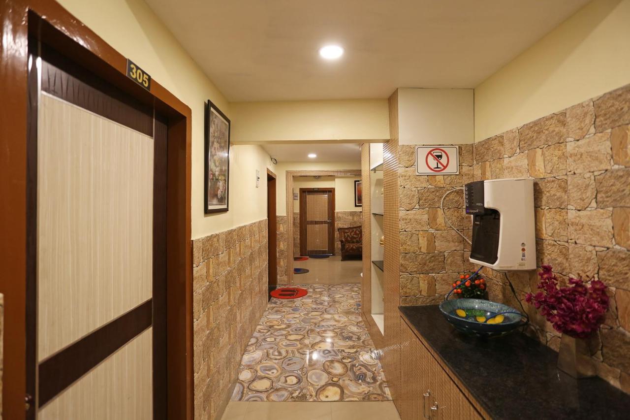 Super Hotel O Cherry City Cottage Dispur Esterno foto