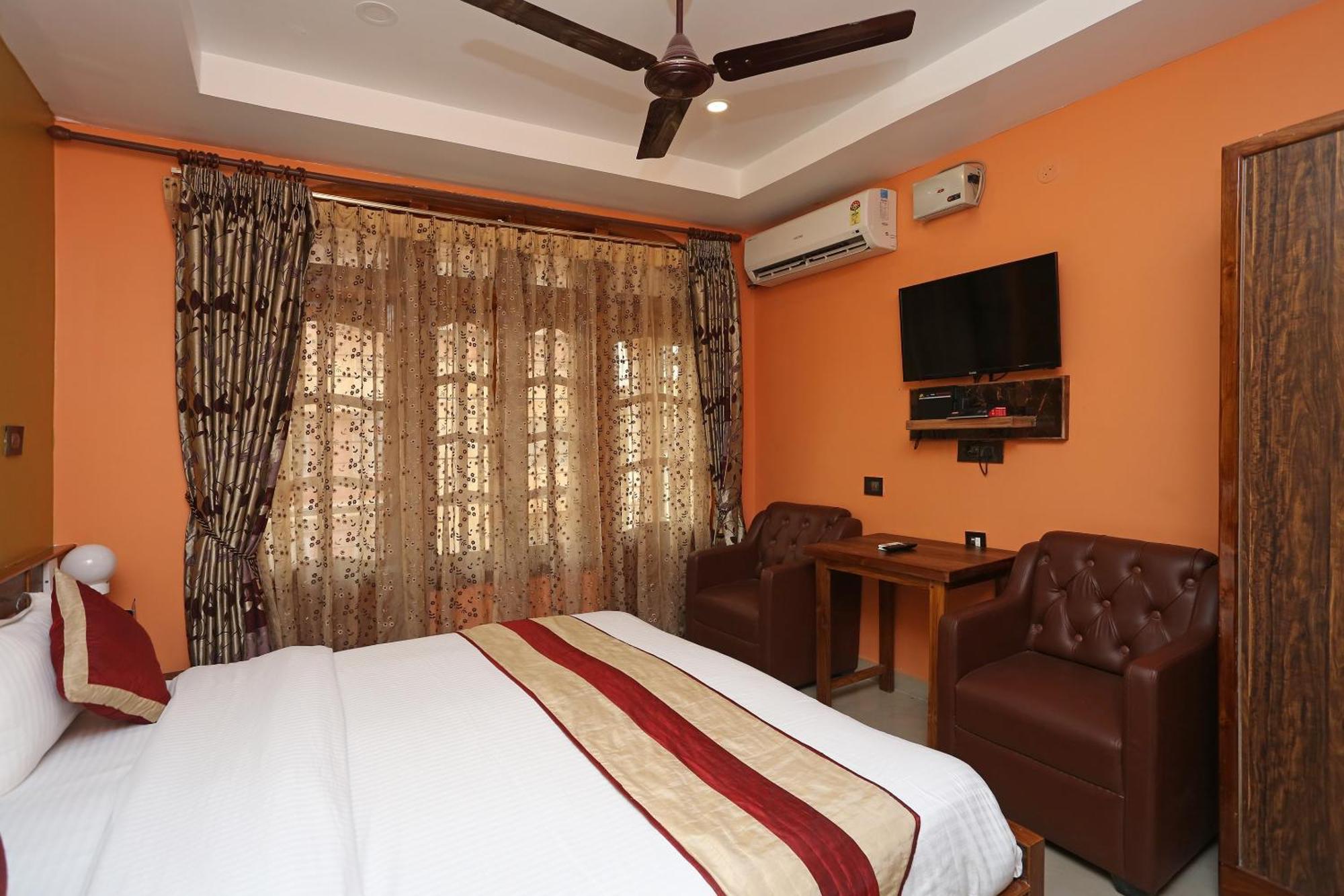 Super Hotel O Cherry City Cottage Dispur Esterno foto