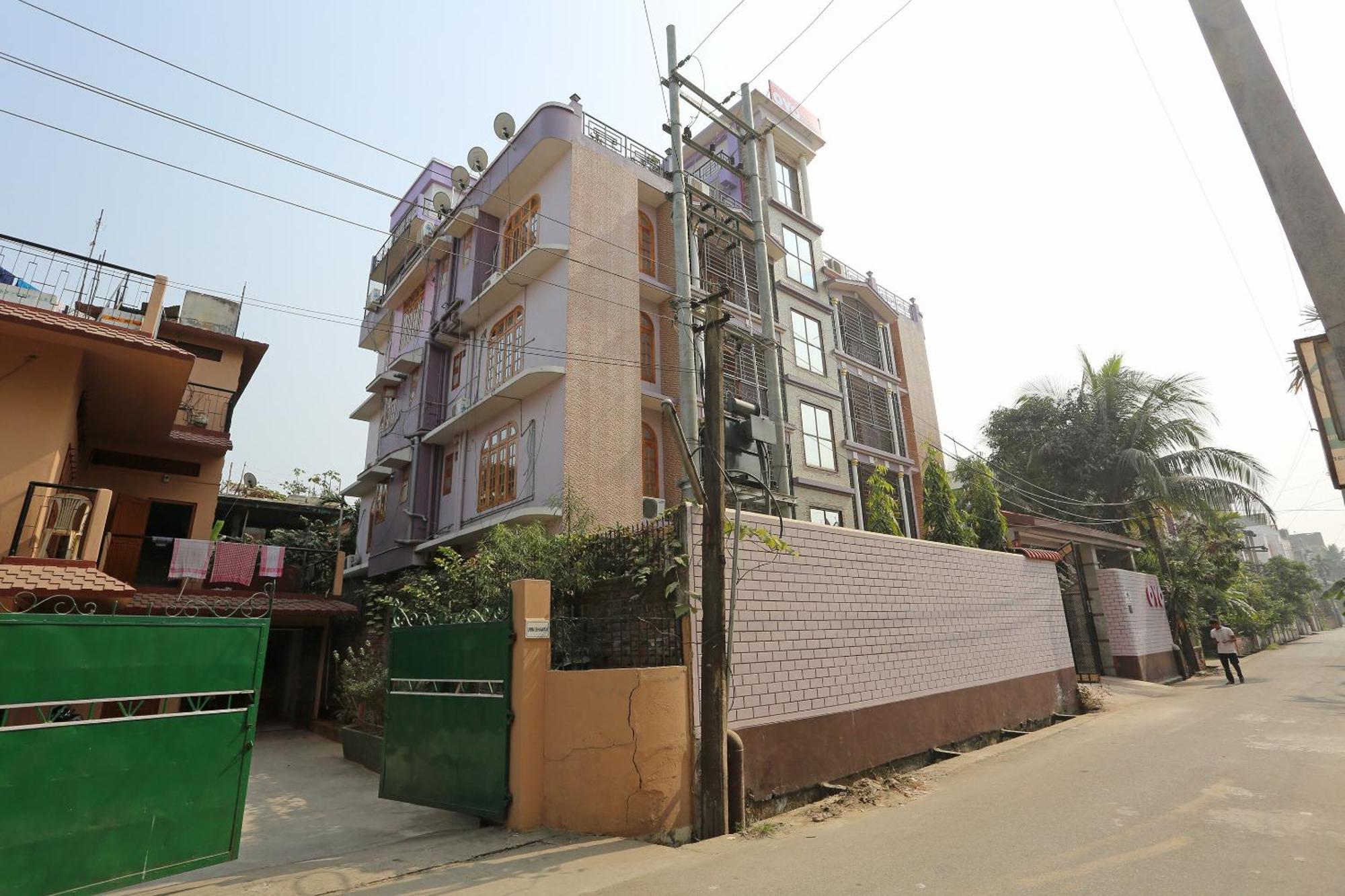 Super Hotel O Cherry City Cottage Dispur Esterno foto